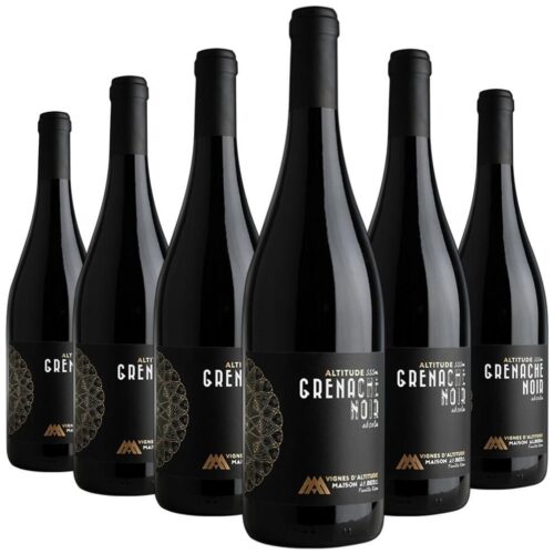 2940 - Red Wine Black Grenache Absolu Maison Albera